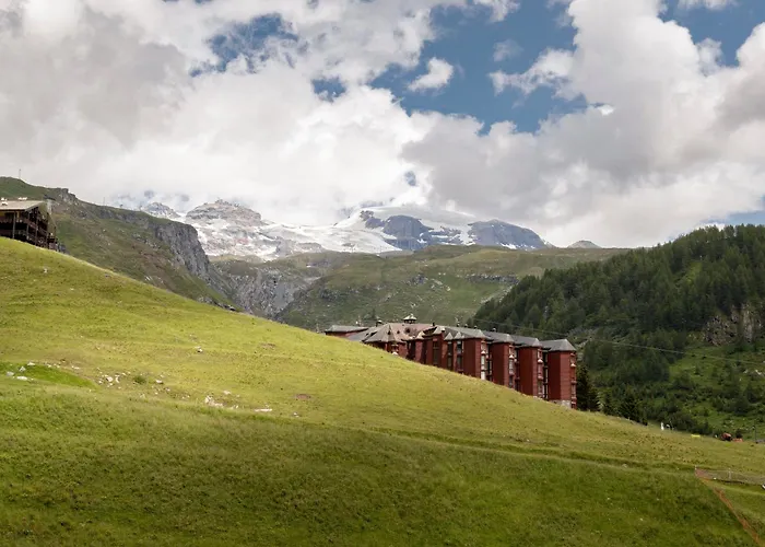 Апартаменти Hellochalet - Maison Reve Blanc - To Door With Matterhorn View Брей-Червінія